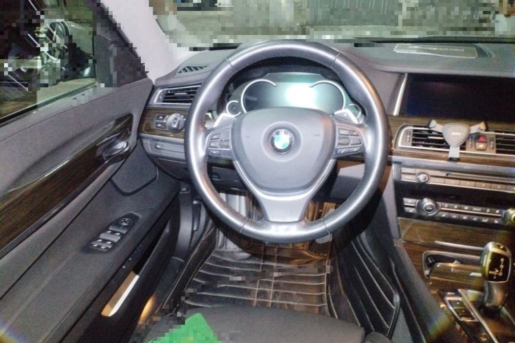 Used BMW 7 Series 2013 740Li xDrive Steering Wheel
