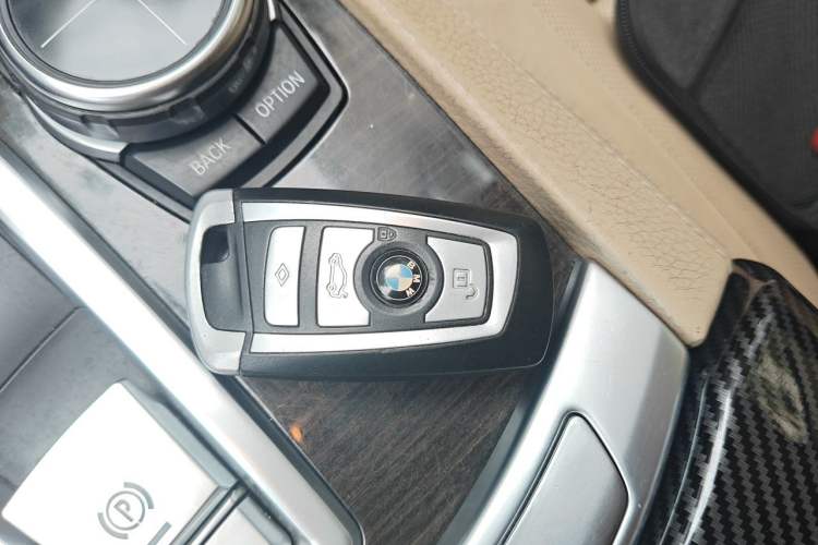 Used BMW 7 Series 2013 740Li Leading Model Vehicle Key
