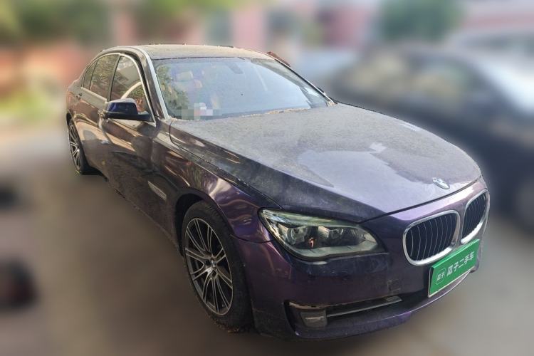 Used BMW 7 Series 2013 740Li Leading Model Front Right 45 Deg