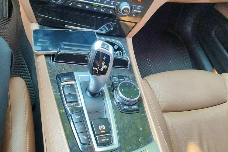 Used BMW 7 Series 2013 740Li xDrive Gear Lever
