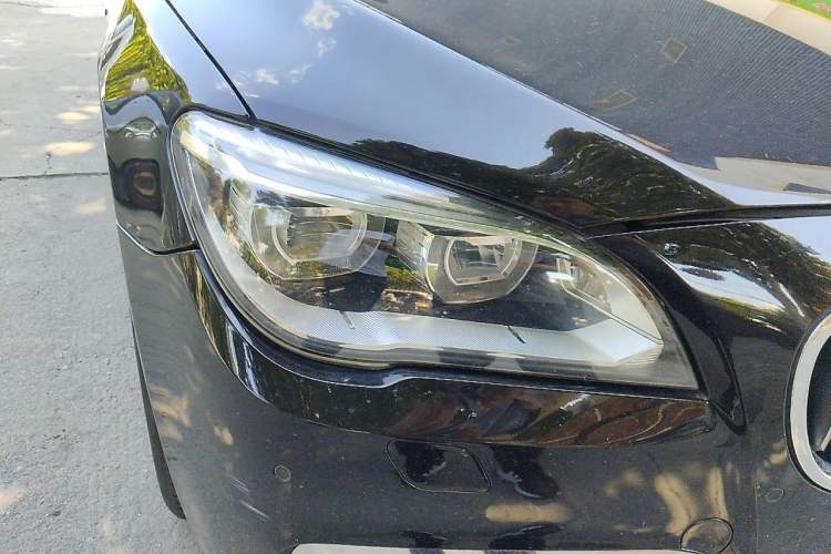 Used BMW 7 Series 2013 740Li xDrive Right Front Headlight