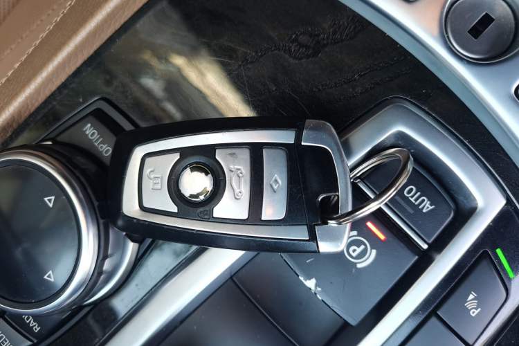 Used BMW 7 Series 2013 740Li xDrive Vehicle Key