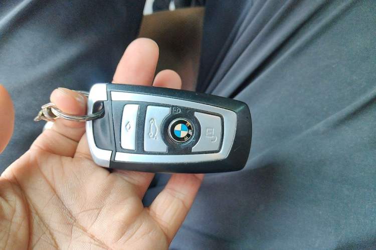 Used BMW 7 Series 2013 740Li xDrive Vehicle Key