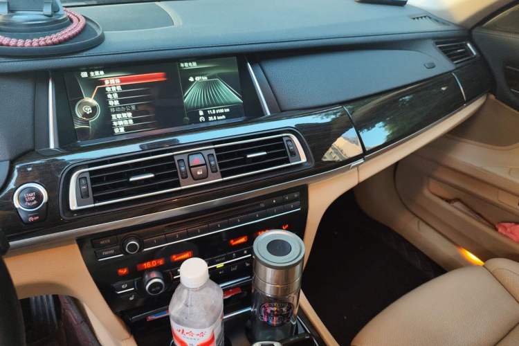 Used BMW 7 Series 2013 740Li xDrive Audio And AC Panel