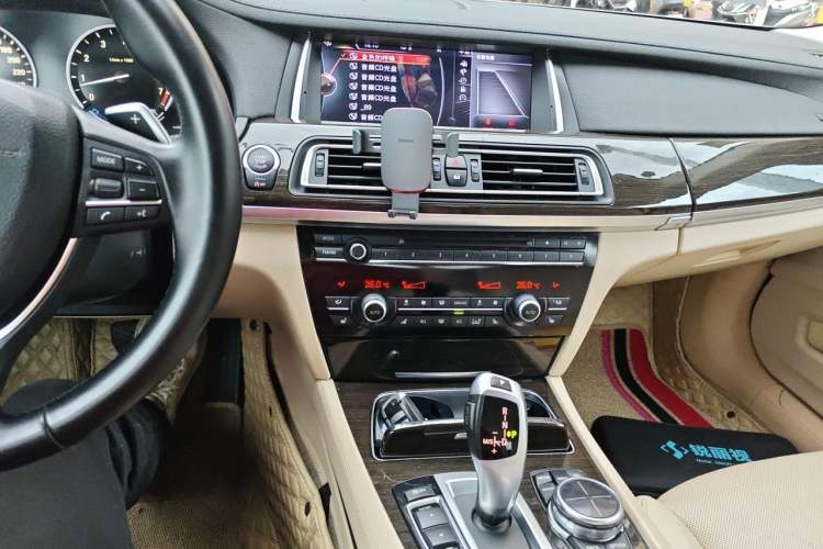 Used BMW 7 Series 2013 740Li Leading Model Audio And AC Panel