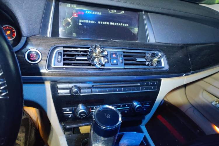 Used BMW 7 Series 2013 730Li Luxury Model Audio And AC Panel