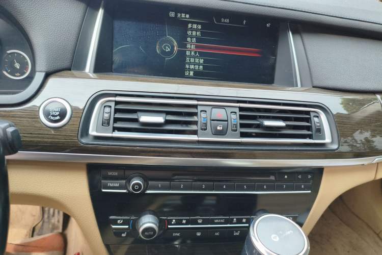 Used BMW 7 Series 2013 730Li Luxury Model Audio And AC Panel