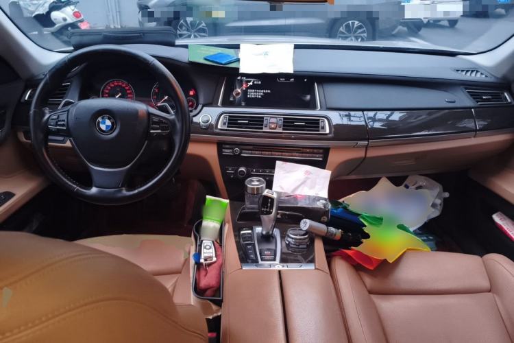 Used BMW 7 Series 2013 740Li xDrive Center Console