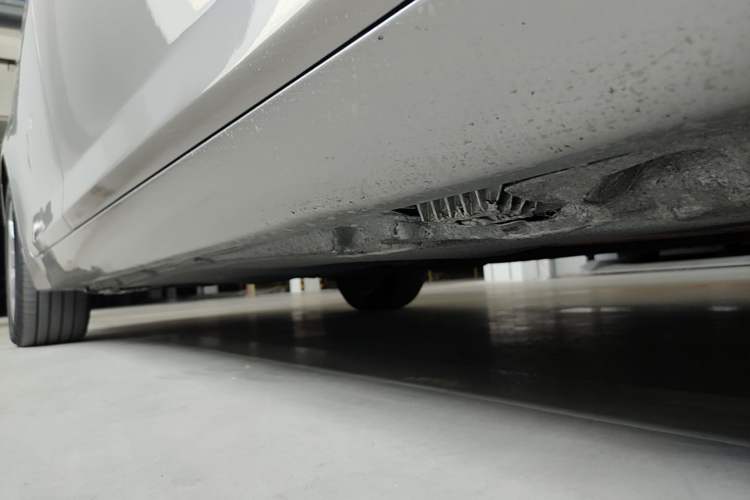Used BMW 7 Series 2013 740Li Leading Model Chassis Front Right