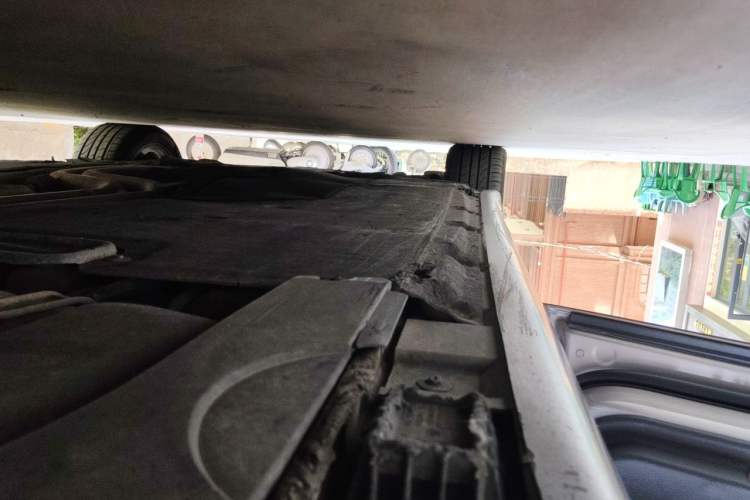 Used BMW 7 Series 2013 740Li xDrive Chassis Rear Left