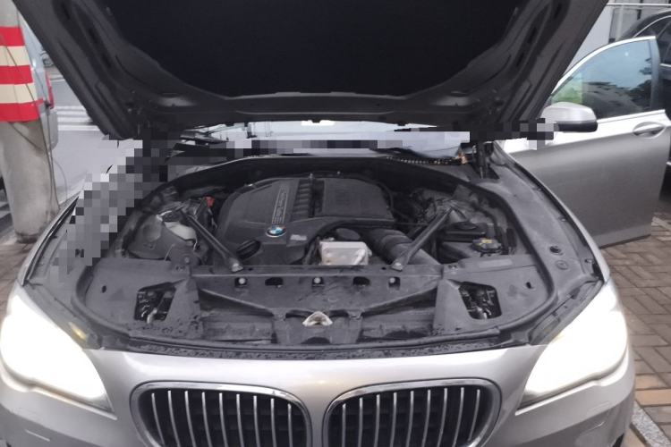 Used BMW 7 Series 2013 740Li xDrive Engine Bay