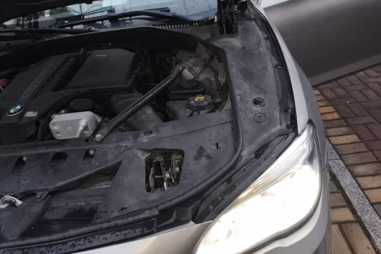Used BMW 7 Series 2013 740Li xDrive Engine Bay Left