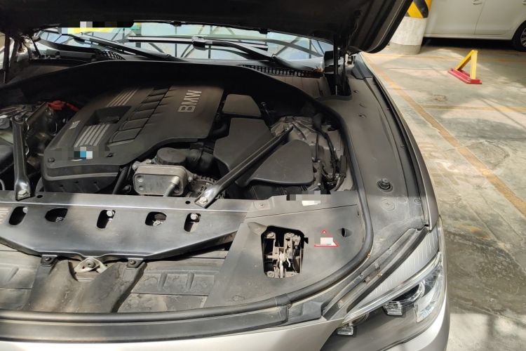 Used BMW 7 Series 2013 730Li Leading Model Engine Bay Left