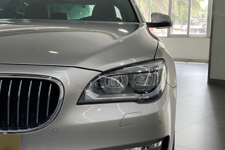 Used BMW 7 Series 2013 740Li Leading Model Exterior 7
