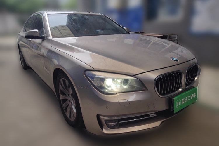 Used BMW 7 Series 2013 730Li Leading Model Front Right 45 Deg