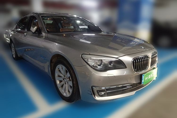 Used BMW 7 Series 2013 730Li Leading Model Front Right 45 Deg