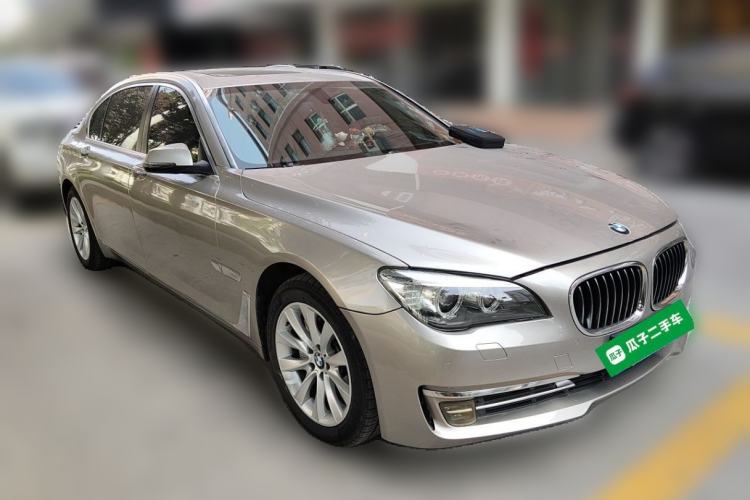 Used BMW 7 Series 2013 740Li xDrive Front Right 45 Deg