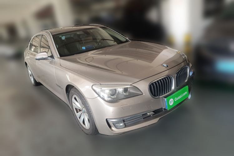Used BMW 7 Series 2013 730Li Leading Model Front Right 45 Deg