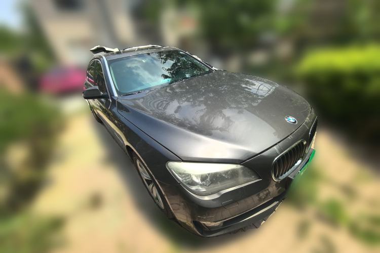 Used BMW 7 Series 2013 730Li Leading Model Front Right 45 Deg