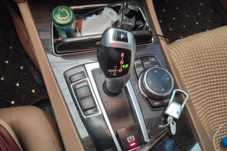 Used BMW 7 Series 2013 730Li Leading Model Gear Lever