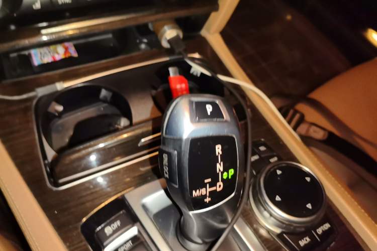 Used BMW 7 Series 2013 740Li Leading Model Gear Lever