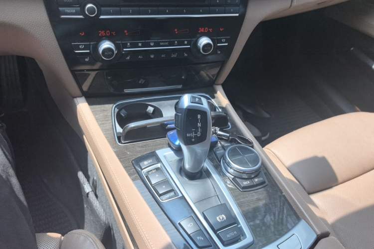 Used BMW 7 Series 2013 730Li Leading Model Gear Lever