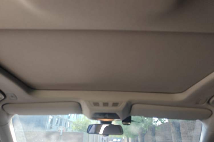 Used BMW 7 Series 2013 730Li Luxury Model Headliner