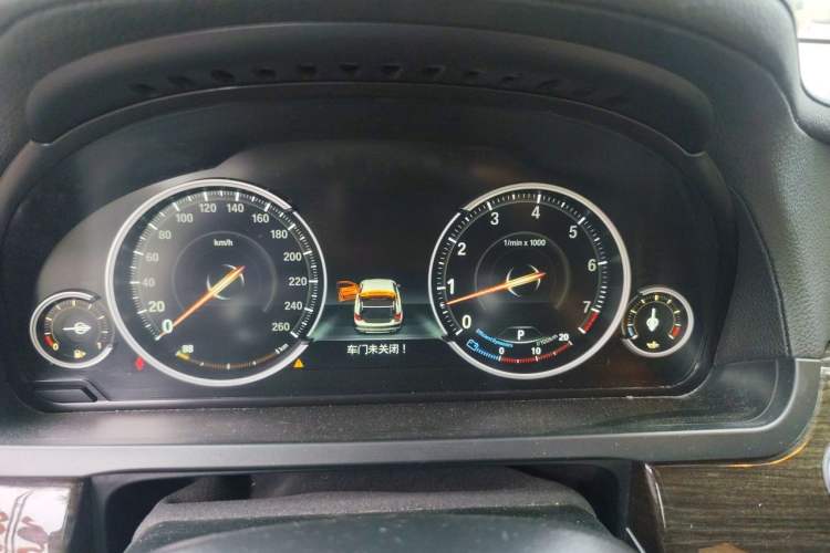 Used BMW 7 Series 2013 740Li Leading Model Instrument Cluster