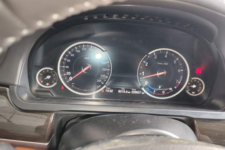 Used BMW 7 Series 2013 740Li Leading Model Instrument Cluster