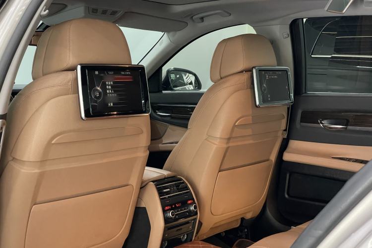 Used BMW 7 Series 2013 740Li Leading Model Interior 2