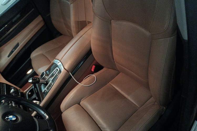 Used BMW 7 Series 2013 740Li Leading Model Left Front Seat