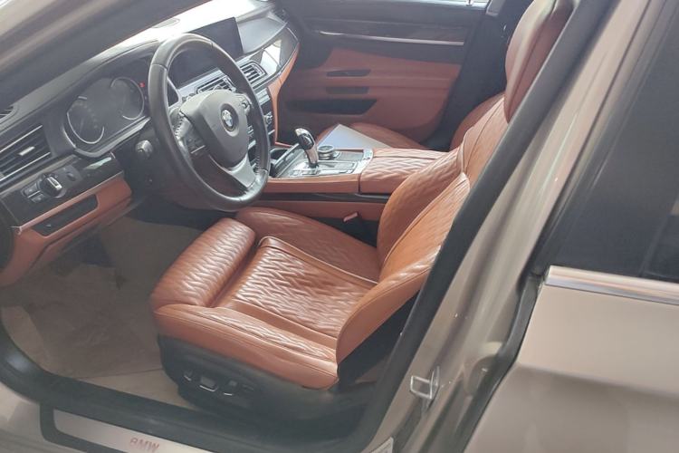 Used BMW 7 Series 2013 740Li Leading Model Left Front Seat