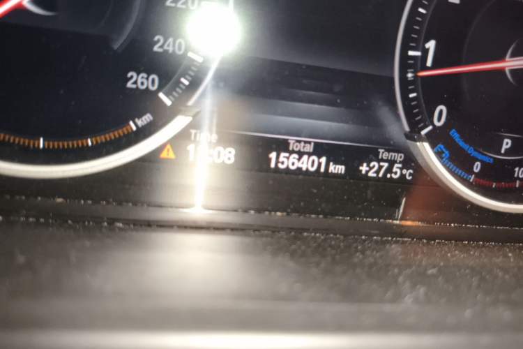 Used BMW 7 Series 2013 730Li Luxury Model Odometer Close Up