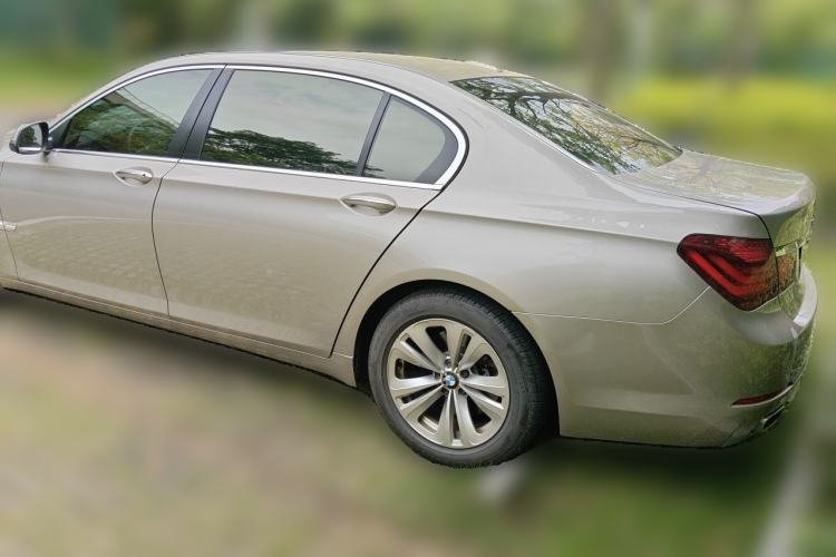 Used BMW 7 Series 2013 730Li Luxury Model Rear Left 45 Deg