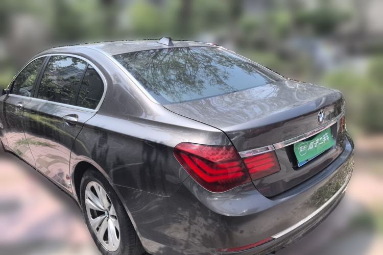 Used BMW 7 Series 2013 730Li Leading Model Rear Left 45 Deg