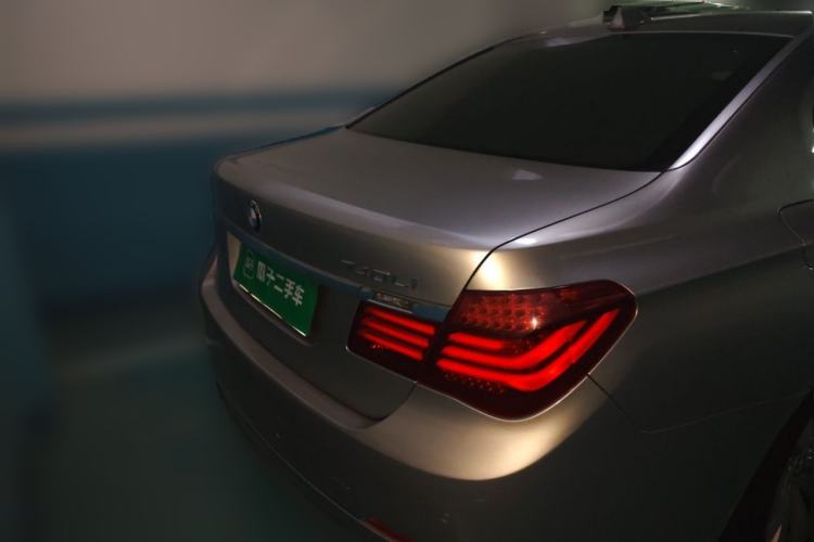 Used BMW 7 Series 2013 730Li Leading Model Rear Right 45 Deg