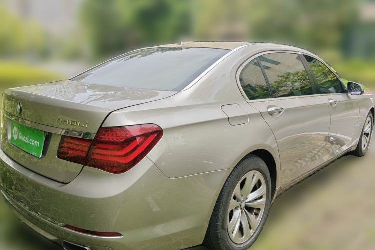 Used BMW 7 Series 2013 730Li Luxury Model Rear Right 45 Deg