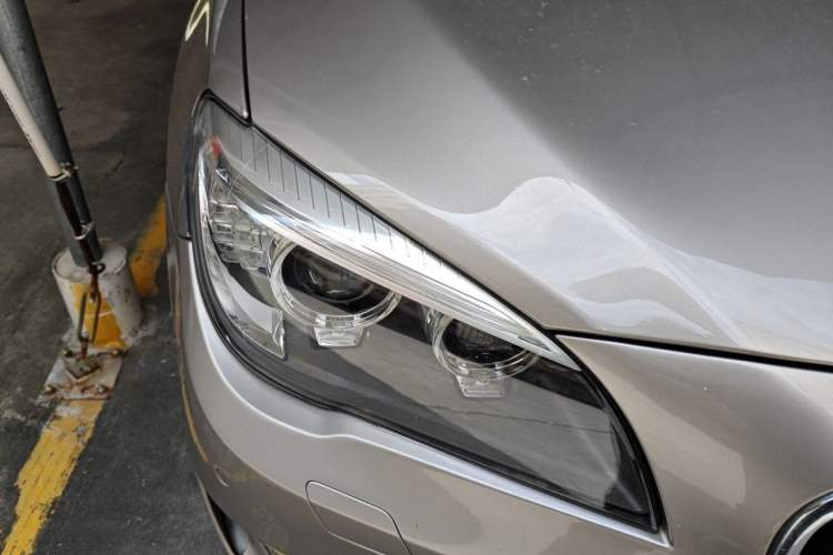 Used BMW 7 Series 2013 730Li Luxury Model Right Front Headlight