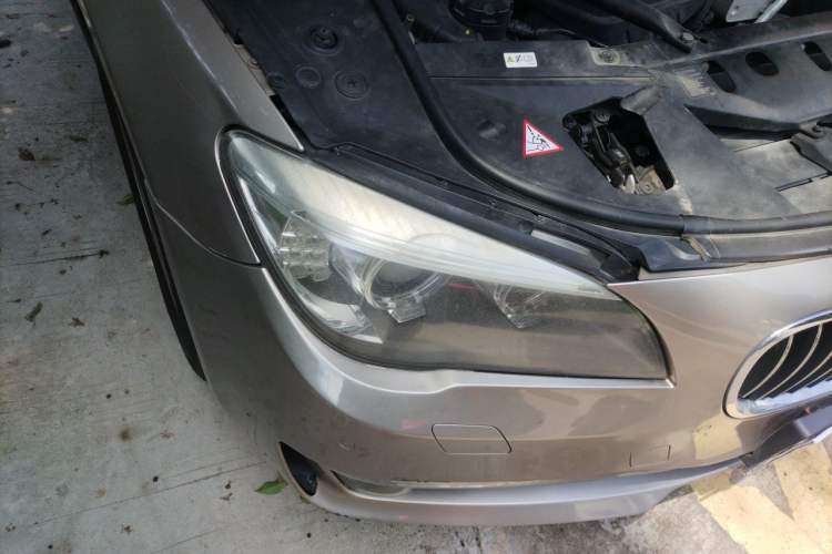 Used BMW 7 Series 2013 730Li Luxury Model Right Front Headlight