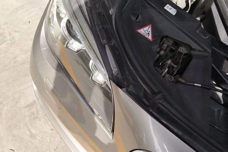 Used BMW 7 Series 2013 740Li xDrive Right Front Headlight