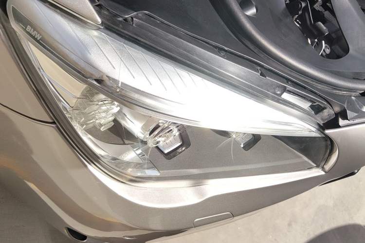 Used BMW 7 Series 2013 740Li xDrive Right Front Headlight