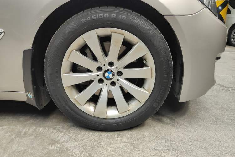 Used BMW 7 Series 2013 730Li Leading Model Right Front Wheel Hub