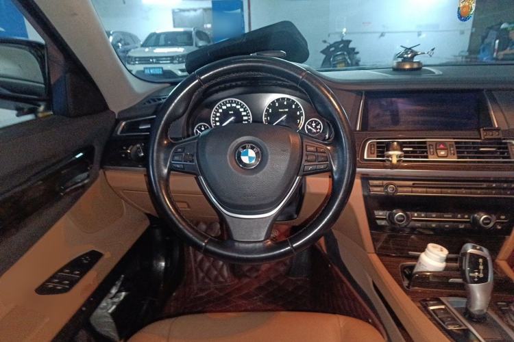 Used BMW 7 Series 2013 730Li Leading Model Steering Wheel
