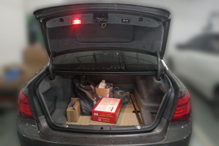Used BMW 7 Series 2013 740Li Leading Model Trunk