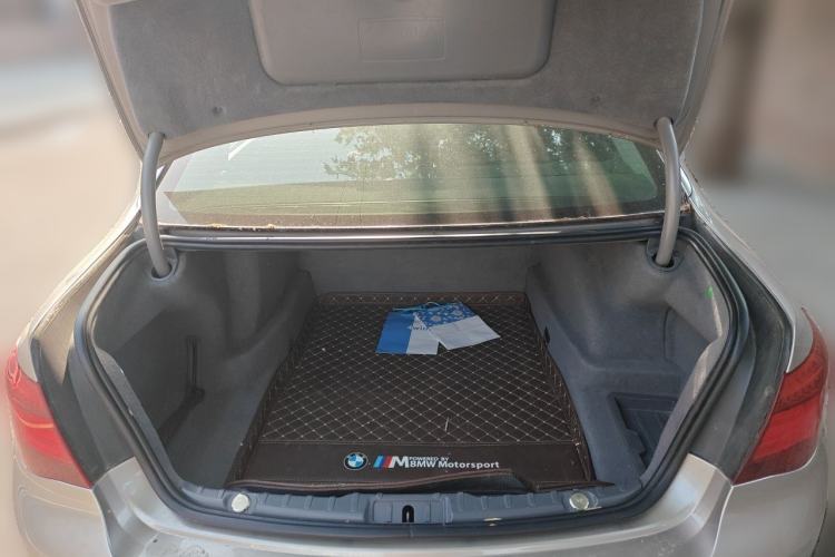 Used BMW 7 Series 2013 730Li Luxury Model Trunk