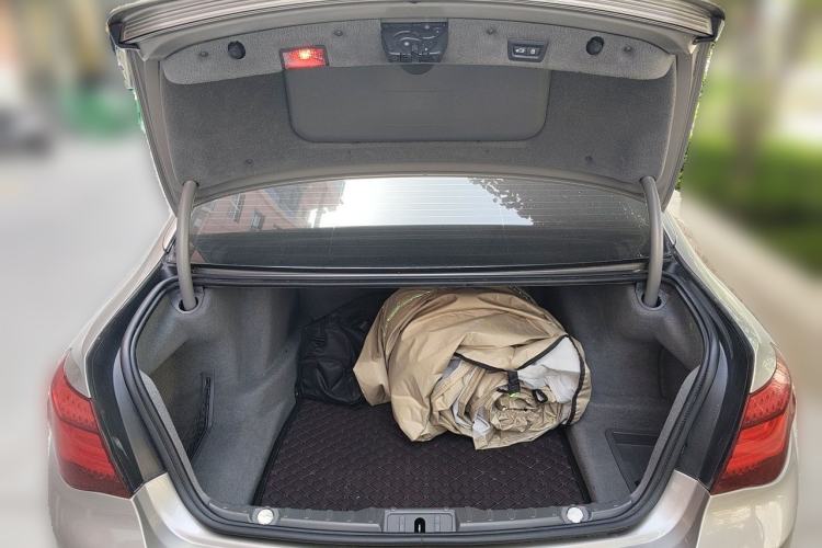 Used BMW 7 Series 2013 740Li xDrive Trunk