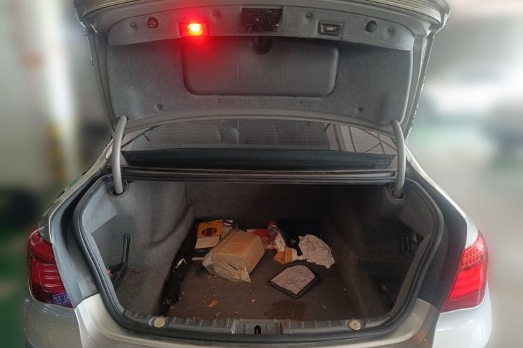 Used BMW 7 Series 2013 730Li Leading Model Trunk