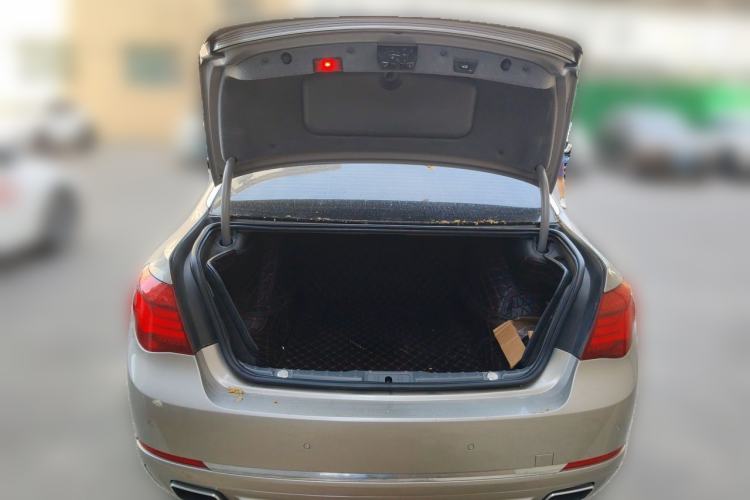 Used BMW 7 Series 2013 730Li Leading Model Trunk