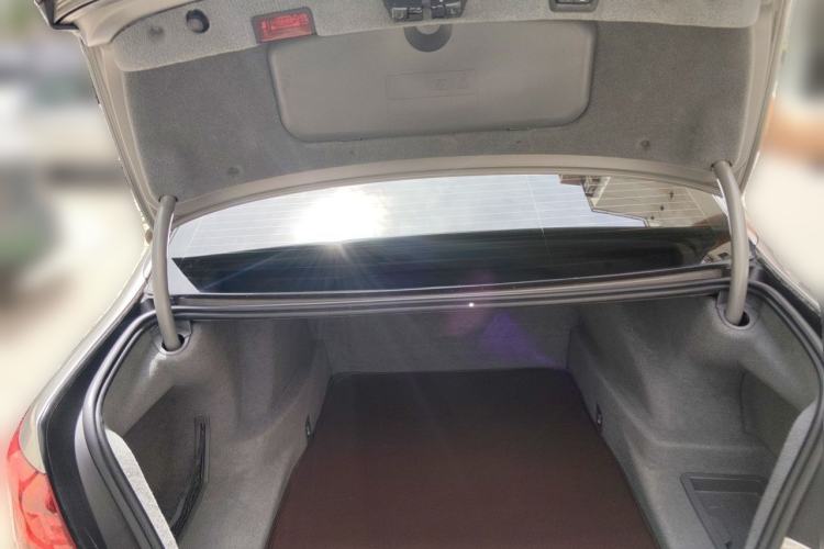 Used BMW 7 Series 2013 740Li xDrive Trunk