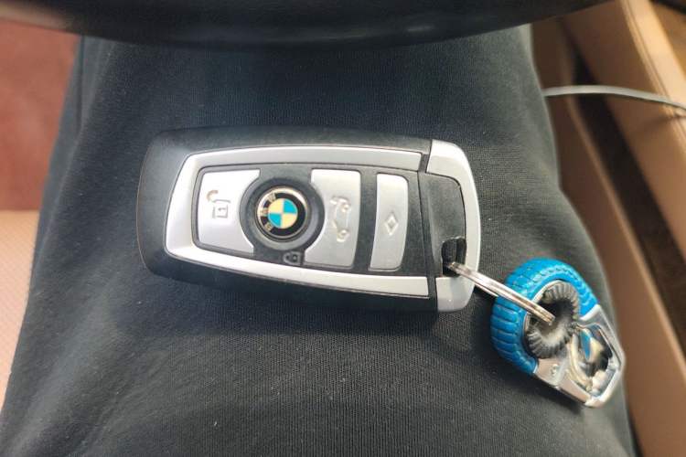 Used BMW 7 Series 2013 740Li Luxury Model Vehicle Key